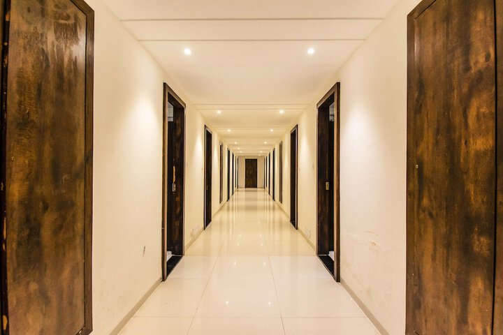 FABHOTEL AMRIT GREENS