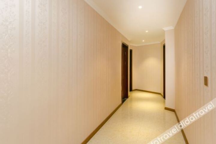Hotel Interior 10 of 15