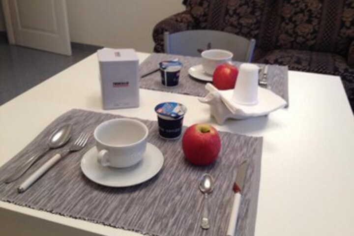 Dining 19 of 33