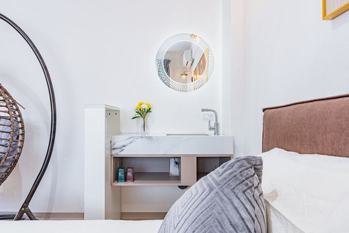 Room 14 of 47