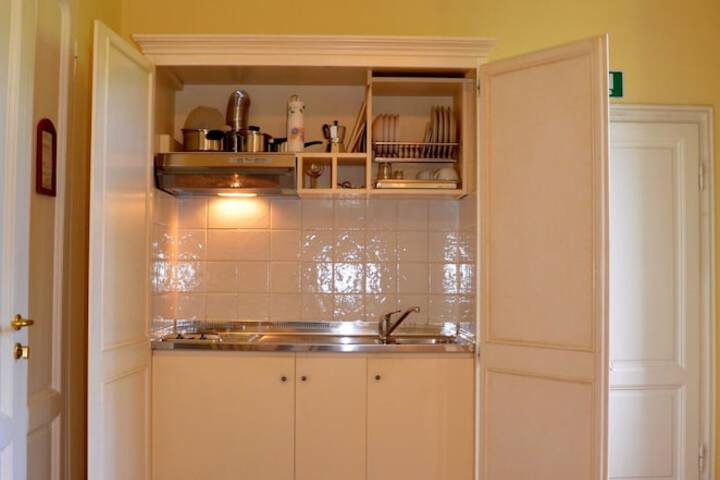 Private kitchenette