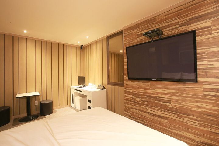 Room 41 of 121