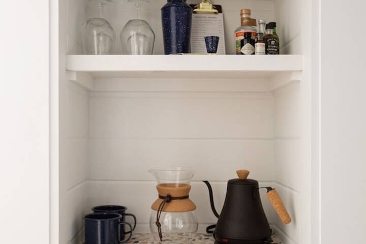 Breakfast/Coffee Service 19 of 50