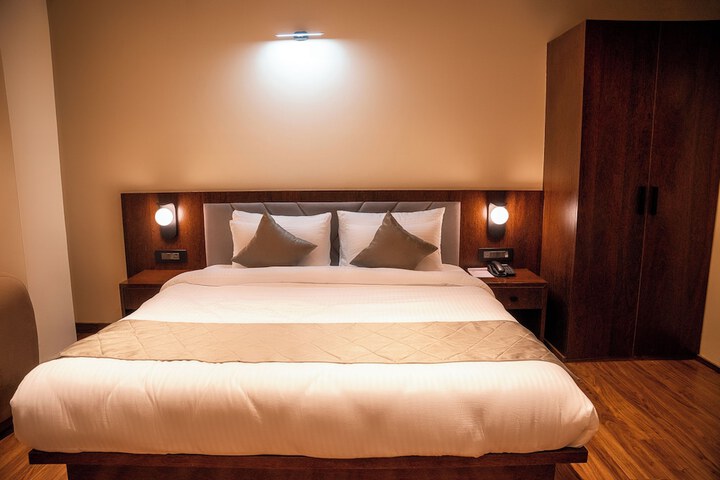 Room 7 of 41