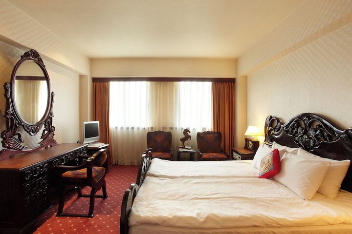 Room 34 of 56