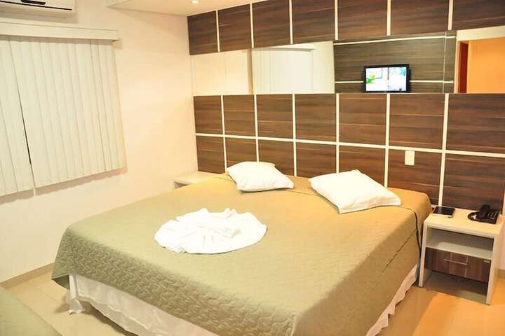 Room 15 of 42