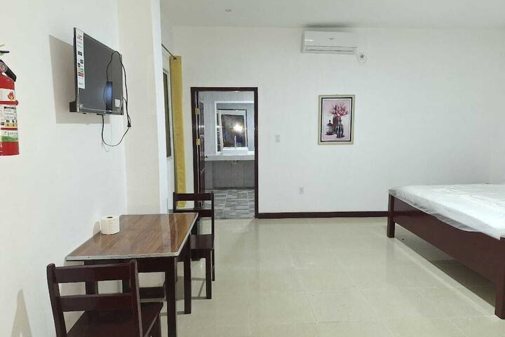 Room 7 of 31