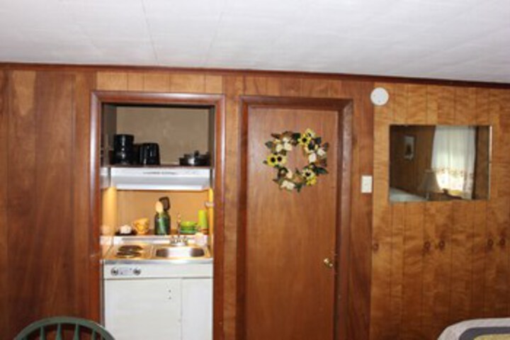 Room 11 of 140