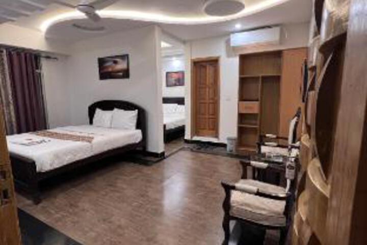 Hotel 1954