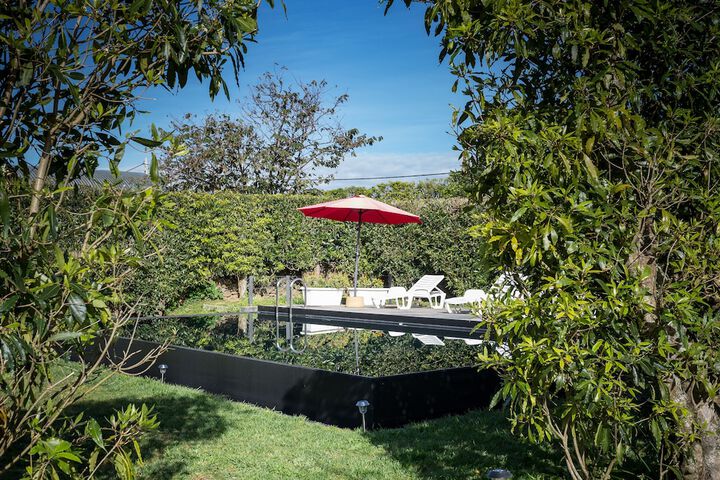 Pool 20 of 44