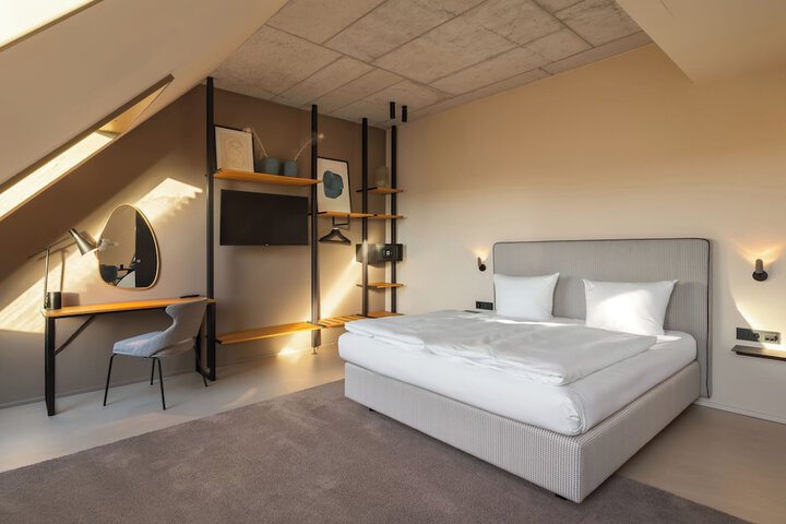 Room 20 of 112