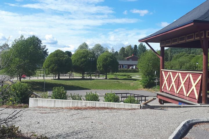 Property Grounds 19 of 28