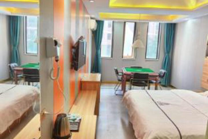 Room 7 of 7