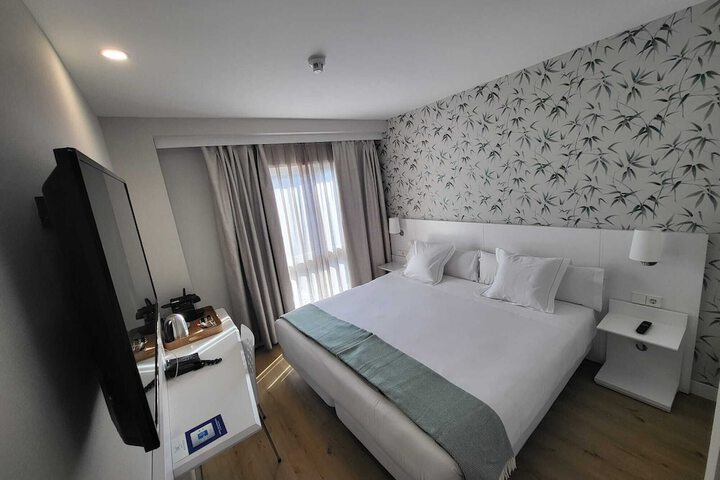 Room 16 of 47