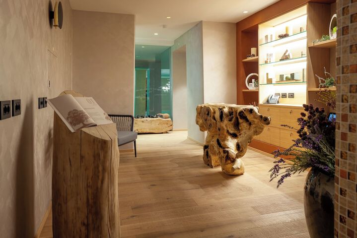 Hotel Interior 84 of 98
