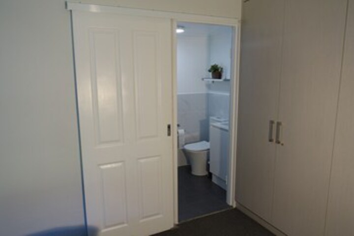 Room 9 of 19