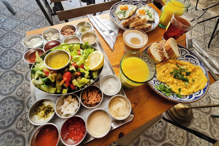 Breakfast/Coffee Service 30 of 44