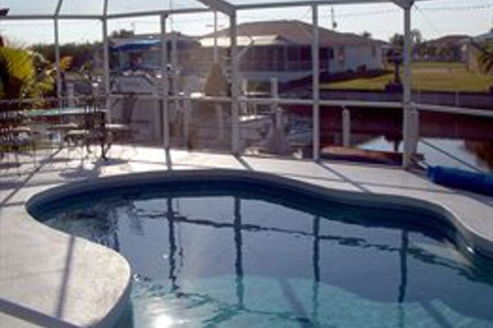 Pool 15 of 22
