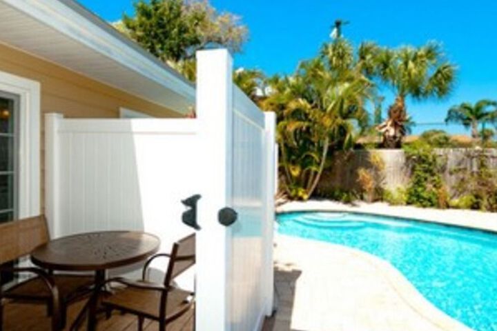 Pool 20 of 23