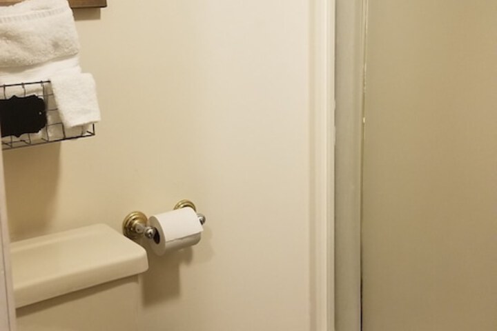 Room 17 of 26