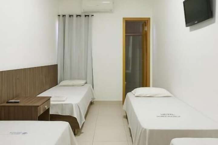 Room 3 of 15