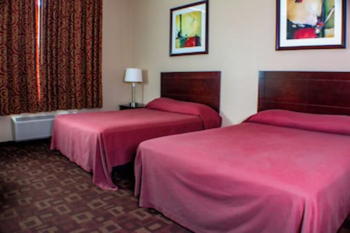 Room 10 of 48