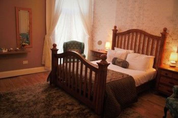 Room 29 of 34