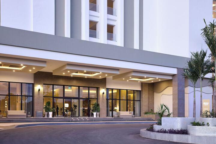 Hotel 93 of 101