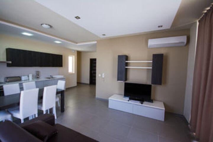 Room 18 of 35