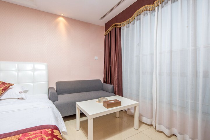 Room 49 of 70