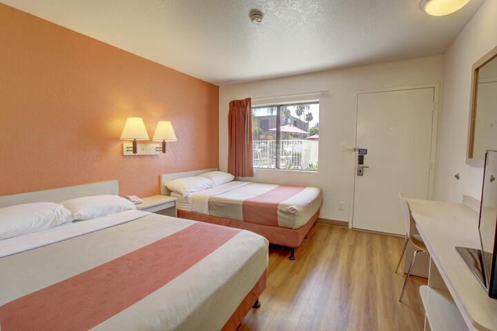 1 Double Bed (22 of 26)