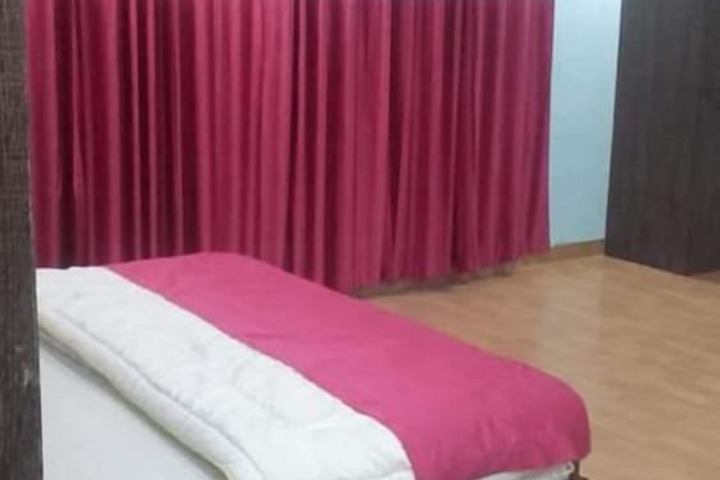 Room 6 of 49