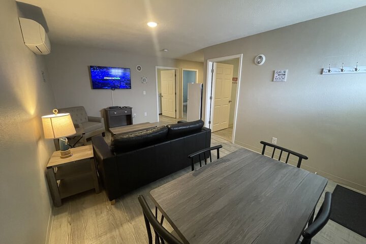 Room 32 of 136