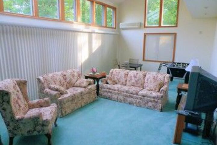 Room 17 of 23