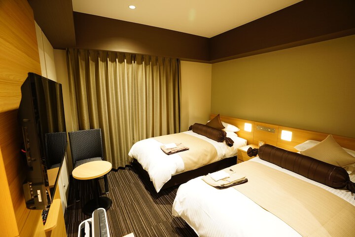 Room 26 of 110