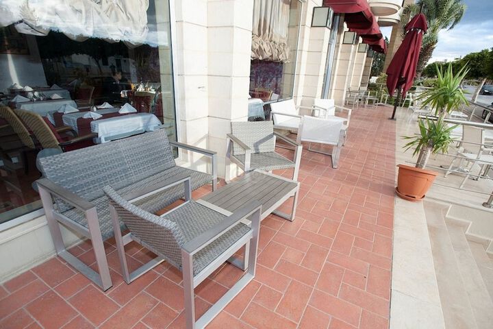 Terrace/Patio 30 of 31