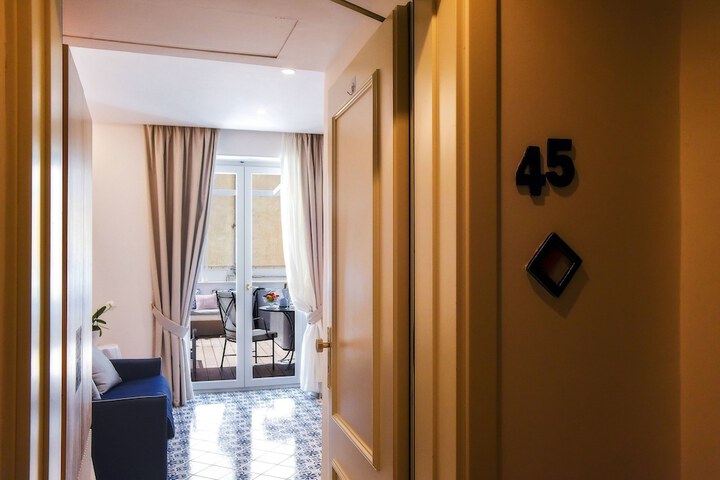 Room 55 of 112
