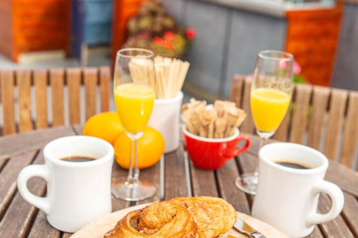 Breakfast meal