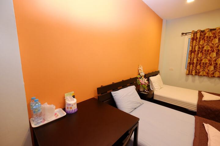 Room 15 of 20