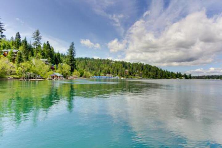 Cozy Hayden Idaho Lake Cabin in Hayden, ID