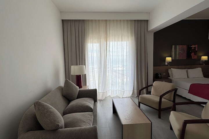 Room 40 of 124