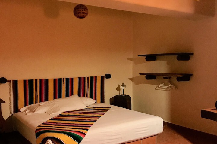 Room 12 of 53