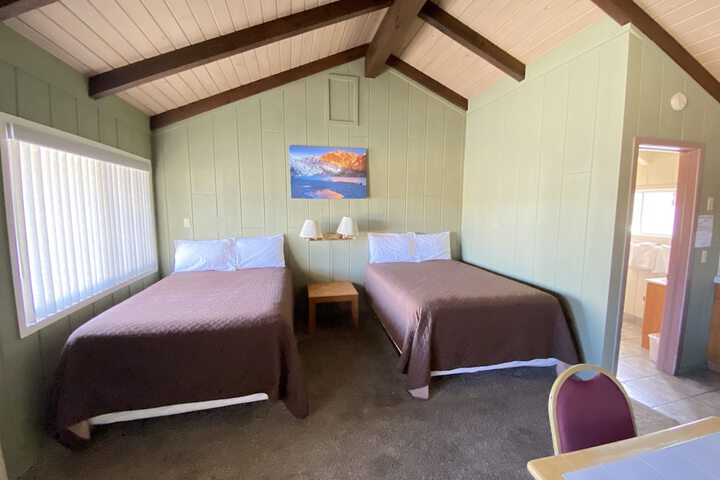 Room 6 of 65