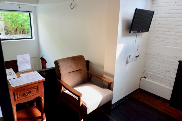 Room 42 of 43