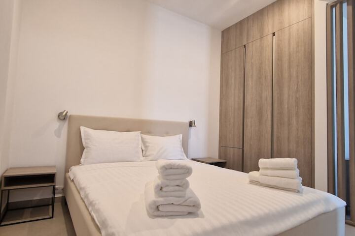 Room 7 of 26