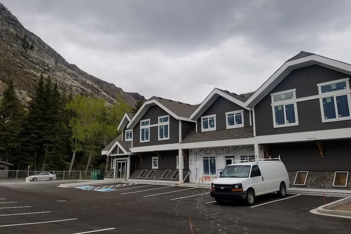 Property Grounds 75 of 85