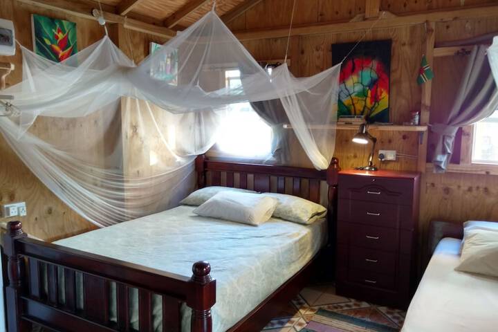 Room 16 of 60
