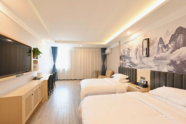 Aishang May Flower Hotel (Gili Industrial Park Branch)