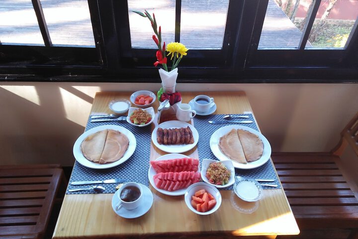 Breakfast/Coffee Service 16 of 42