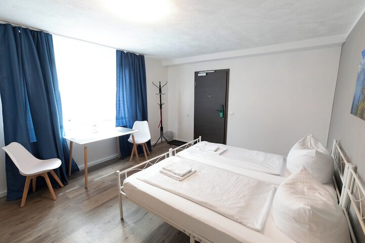 Room 21 of 41